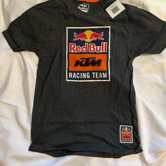 Red Bull Men's T-shirt Size Small - Picture 2 of 5